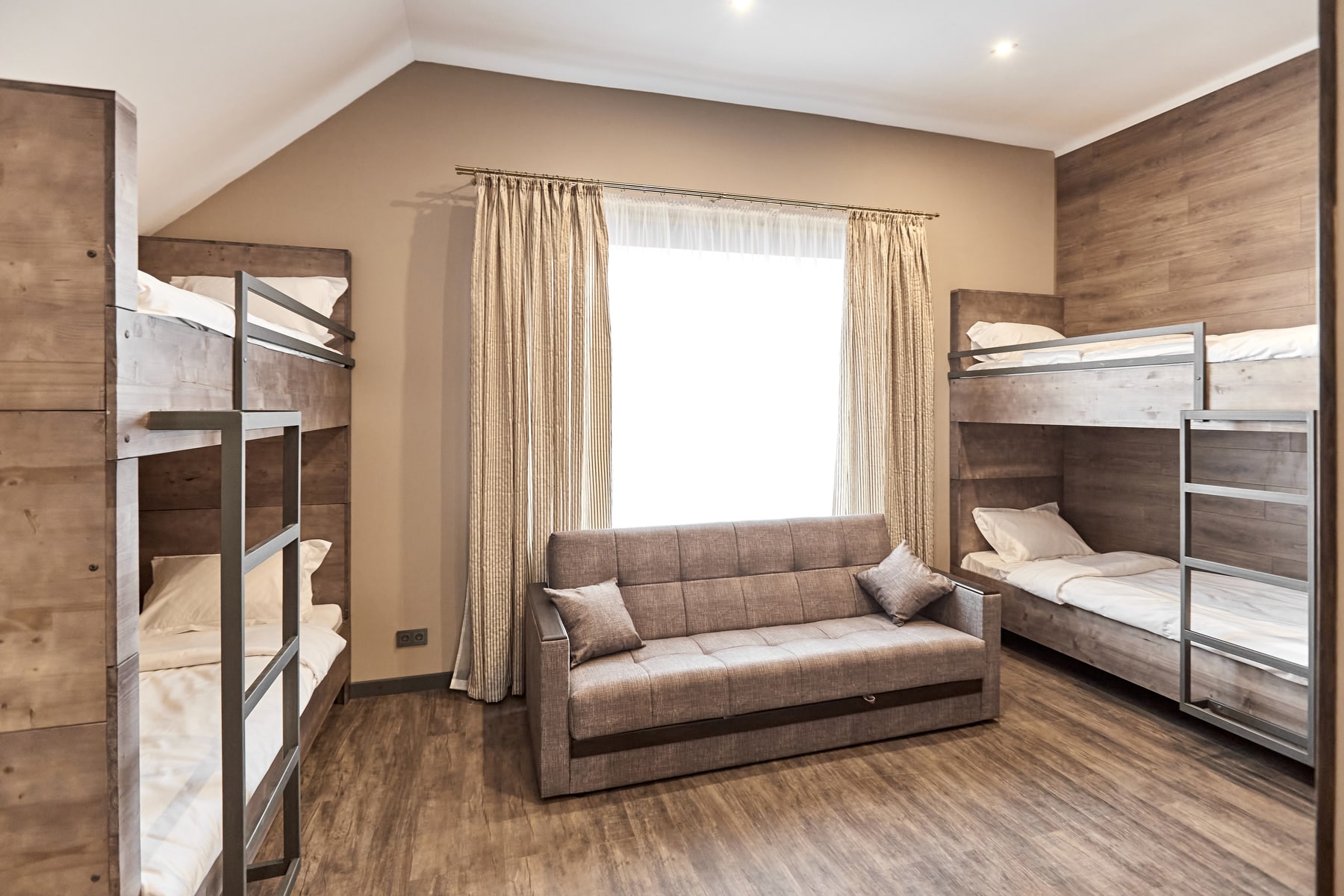 Superior room QDPL