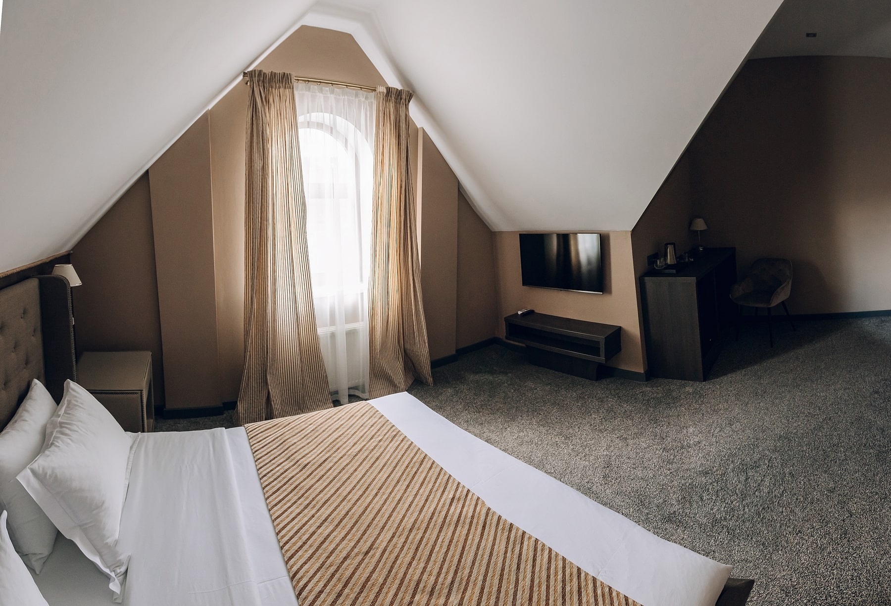 Suite room  LUX